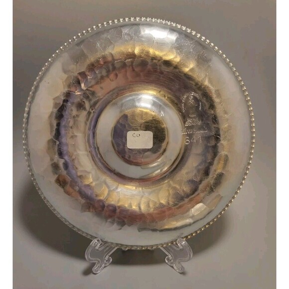 Vtg Set of 2 Continental Hand Wrought 7" Tray #641 Silverlook Hammered - Picture 4 of 9